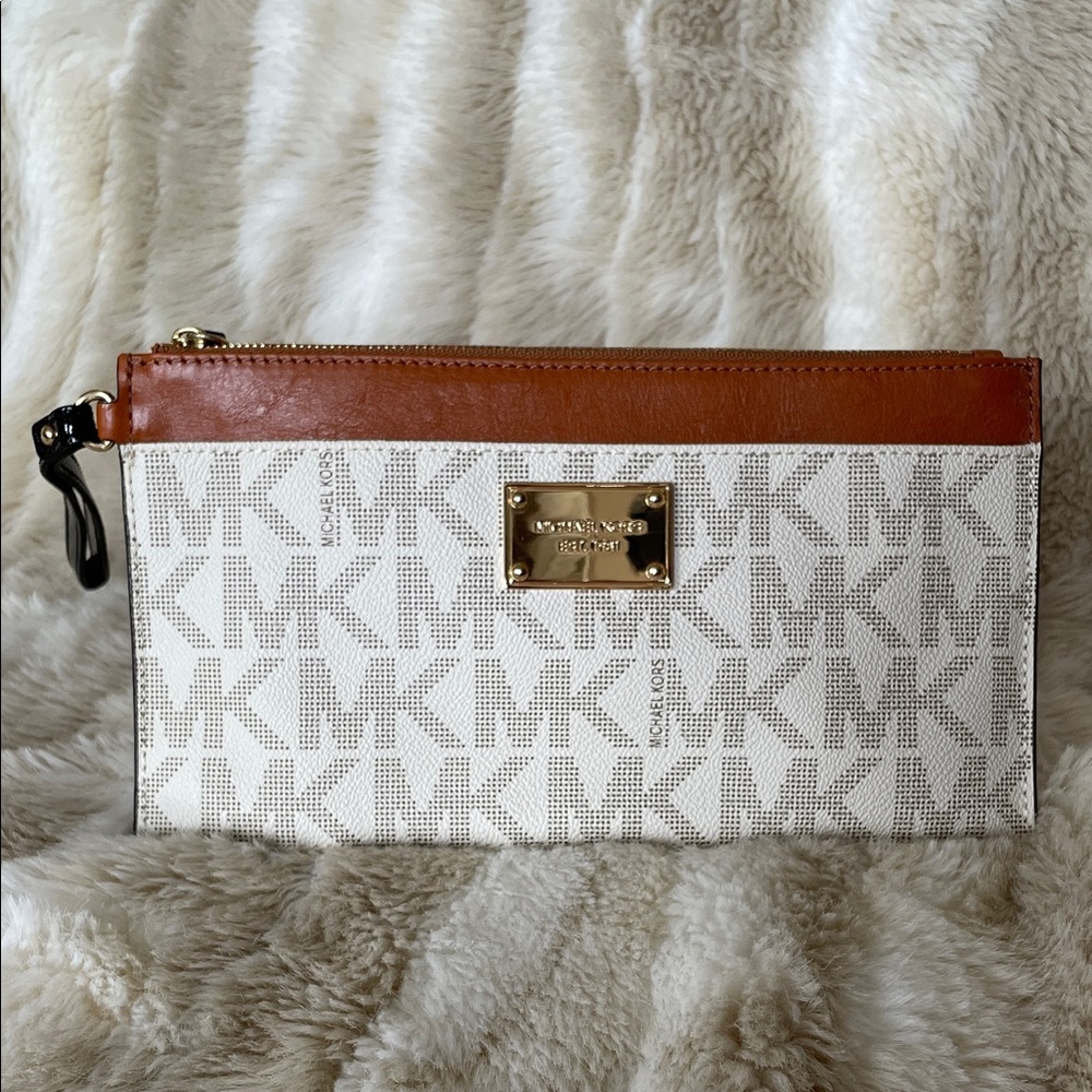 Michael Kors Tan and Cream Logo Wristlet